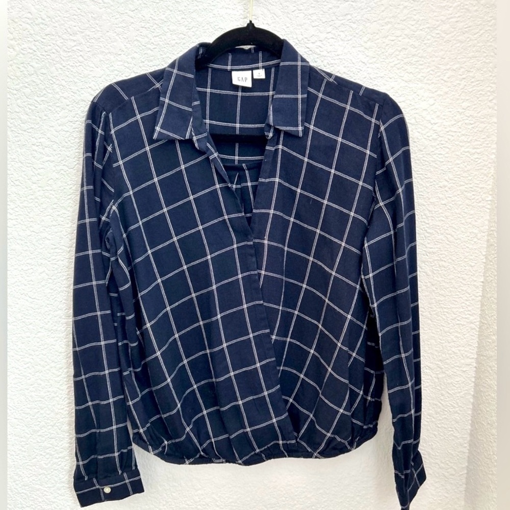 GAP Flannel Blue Buffalo Check Lightweight Long Sleeve - Picture 4 of 12